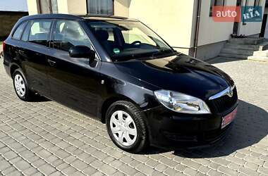 Универсал Skoda Fabia 2011 в Луцке