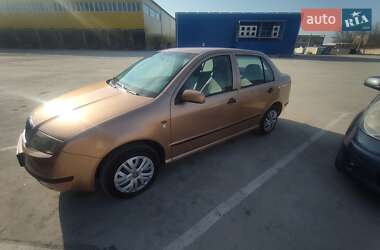 Седан Skoda Fabia 2001 в Кропивницком