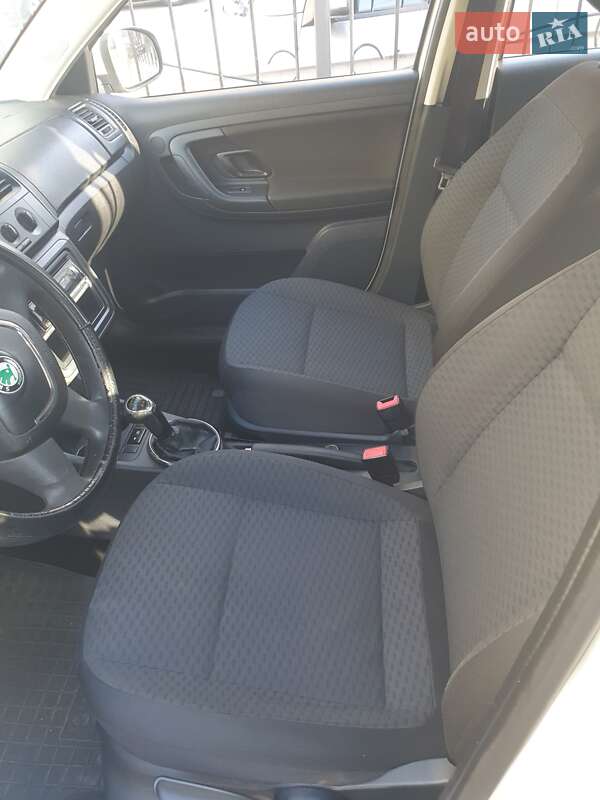 Хэтчбек Skoda Fabia 2012 в Киеве