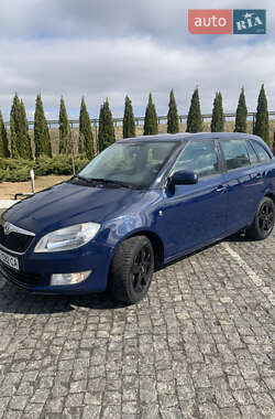 Универсал Skoda Fabia 2012 в Ровно