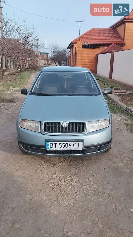 Седан Skoda Fabia 2004 в Херсоні