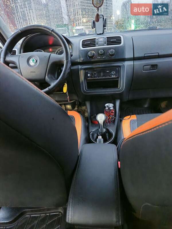 Хетчбек Skoda Fabia 2007 в Києві