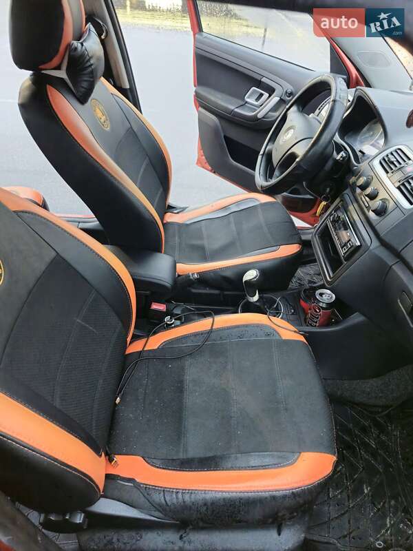 Хетчбек Skoda Fabia 2007 в Києві