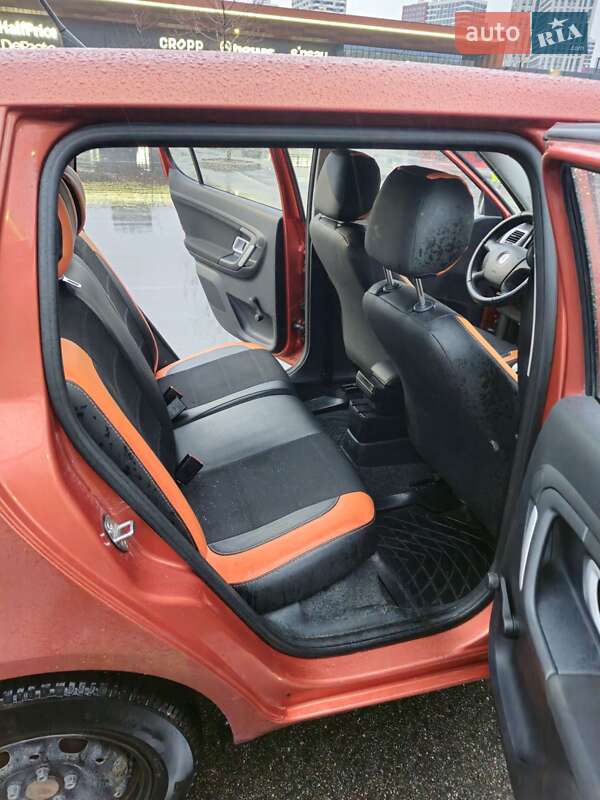 Хетчбек Skoda Fabia 2007 в Києві