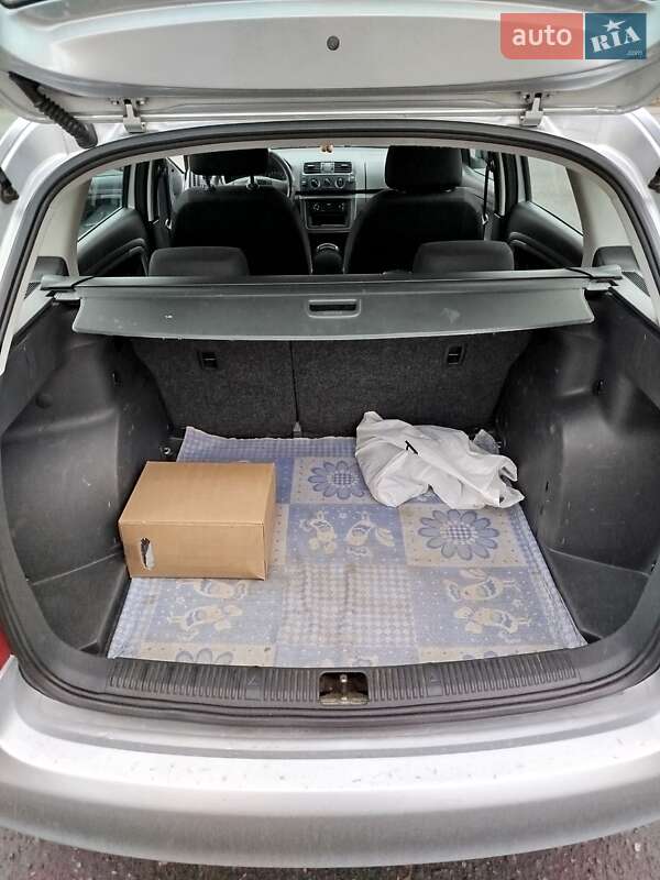 Універсал Skoda Fabia 2011 в Дніпрі