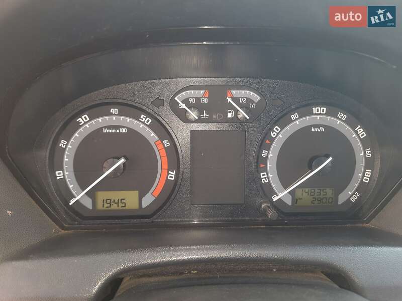 Хэтчбек Skoda Fabia 2007 в Братском