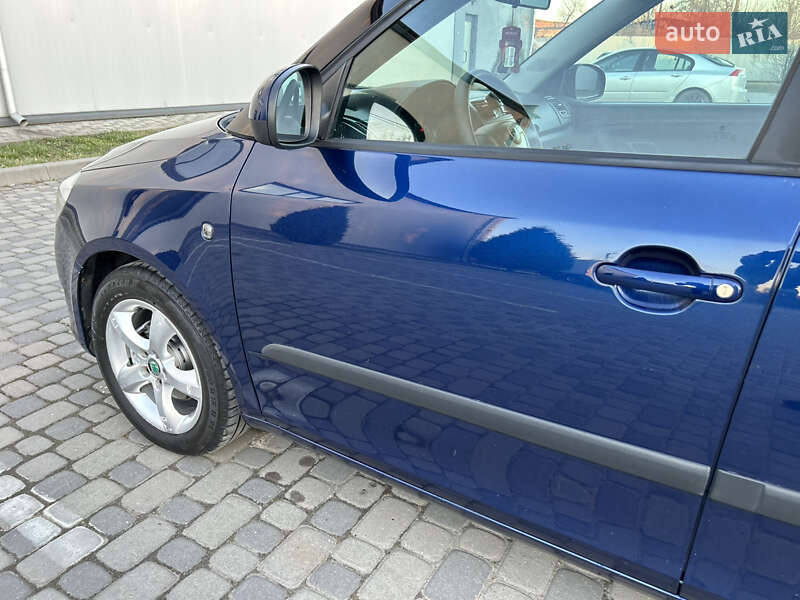 Універсал Skoda Fabia 2010 в Івано-Франківську