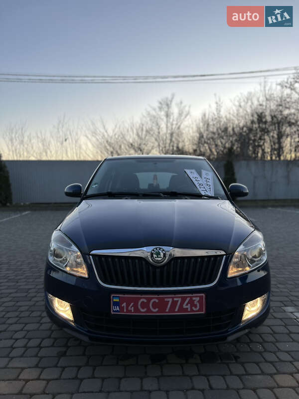 Універсал Skoda Fabia 2010 в Івано-Франківську