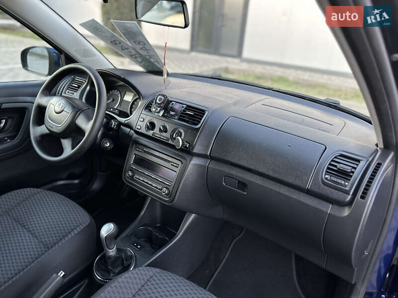 Універсал Skoda Fabia 2010 в Івано-Франківську