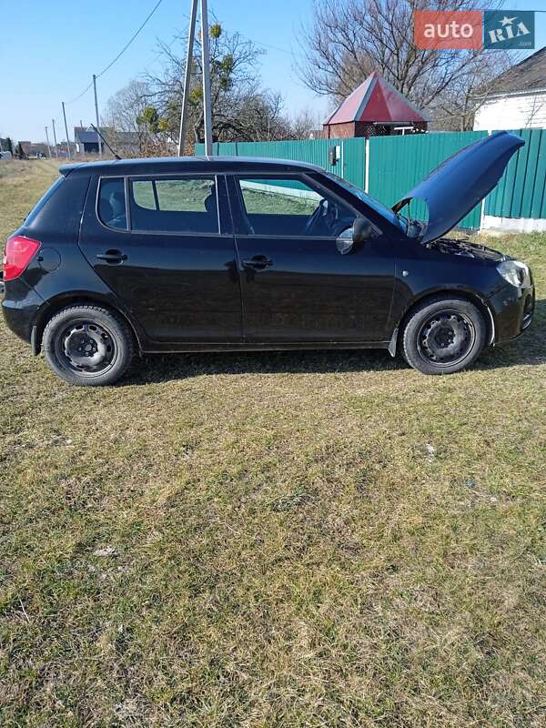 Хетчбек Skoda Fabia 2010 в Баранівці