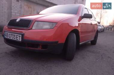 Хэтчбек Skoda Fabia 2002 в 