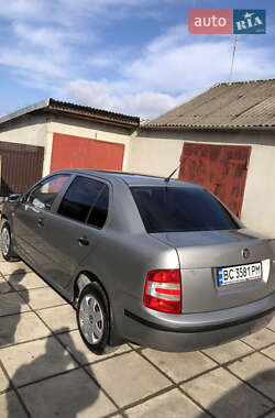 Хетчбек Skoda Fabia 2008 в 