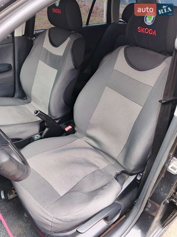 Хетчбек Skoda Fabia 2005 в Вороновиці