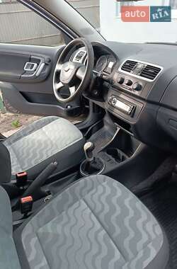 Хэтчбек Skoda Fabia 2009 в 