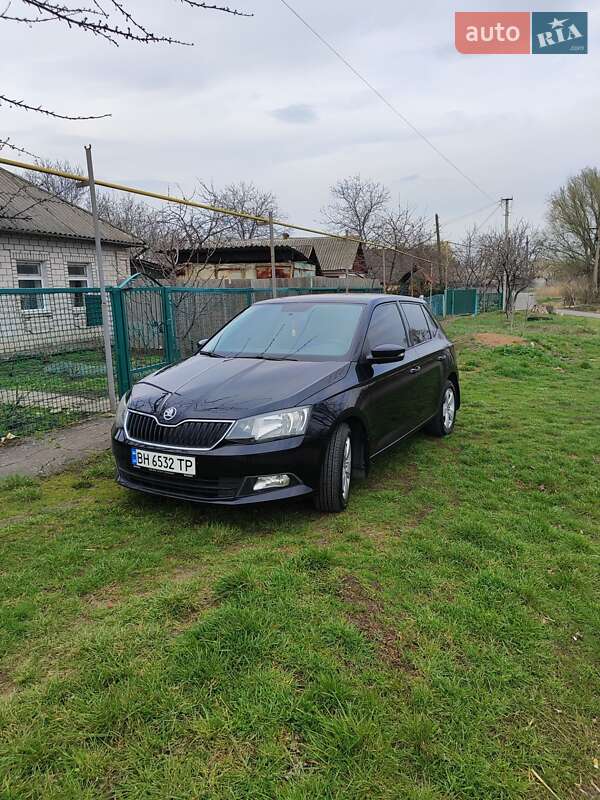 Хэтчбек Skoda Fabia 2015 в Подольске