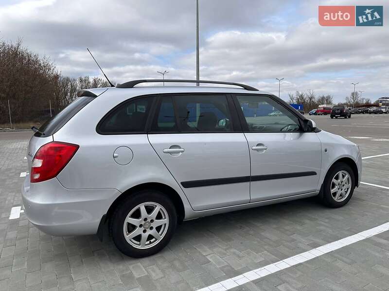Універсал Skoda Fabia 2008 в Борисполі