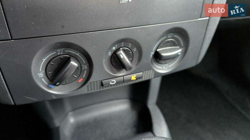 Хетчбек Skoda Fabia 2003 в Полтаві