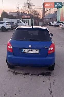 Хэтчбек Skoda Fabia 2008 в 