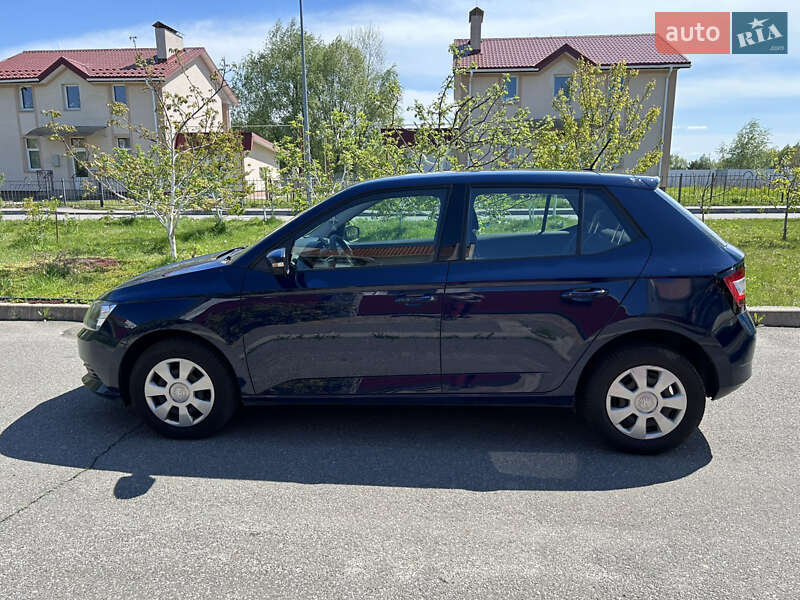 Хетчбек Skoda Fabia 2017 в Києві