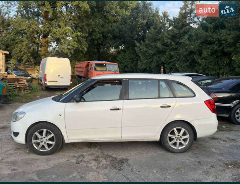 Skoda Fabia 2011