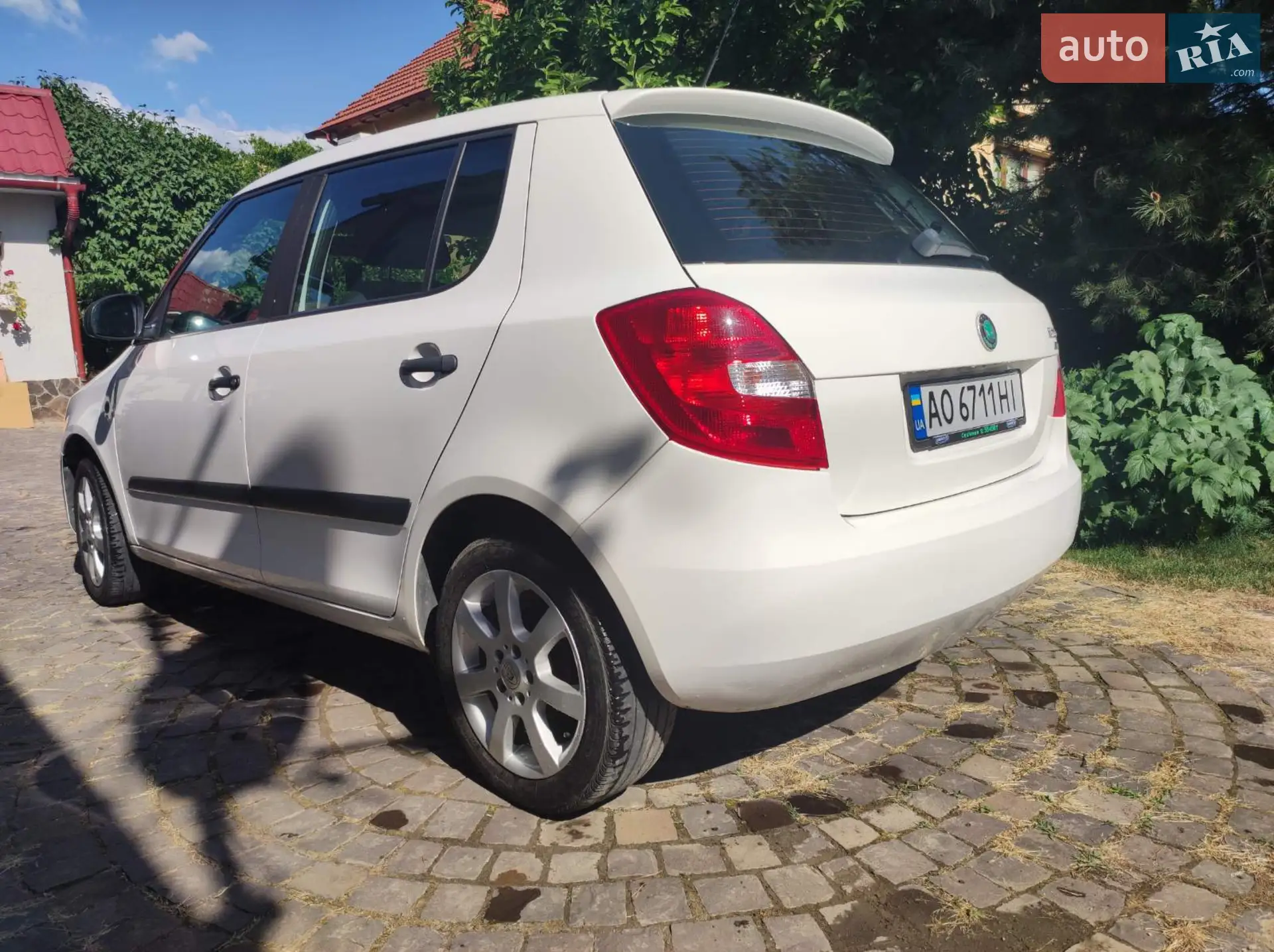 2010 Skoda Fabia - мініатюра 4