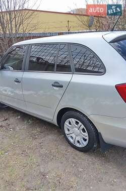 Универсал Skoda Fabia 2012 в 