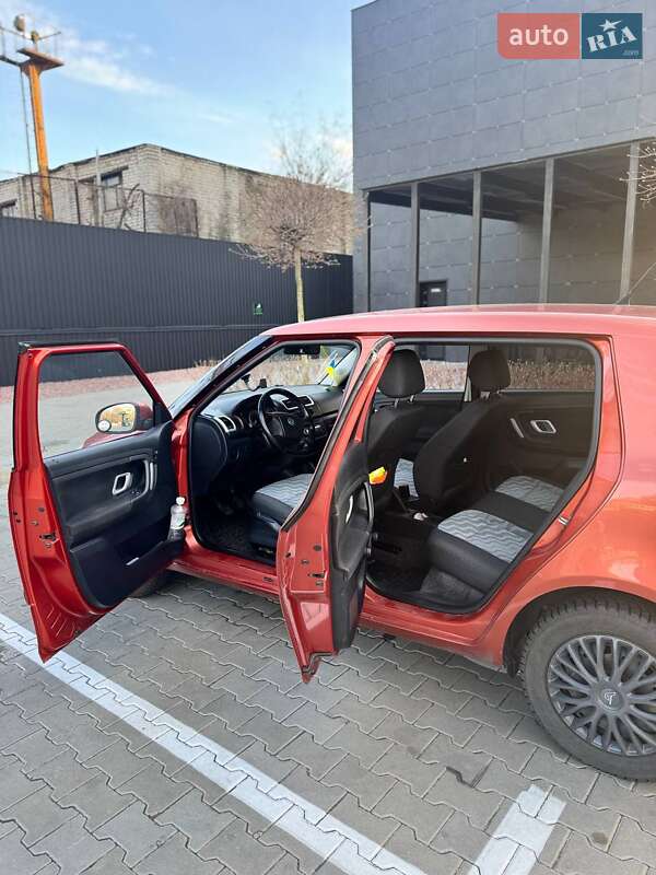 Хетчбек Skoda Fabia 2008 в Києві