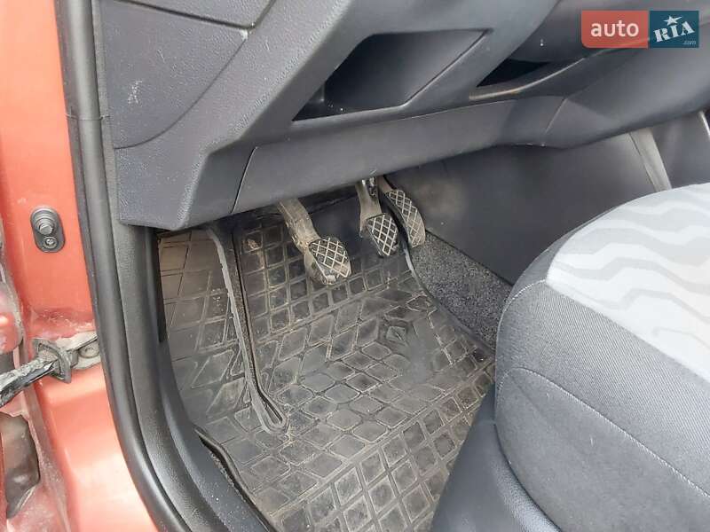 Хетчбек Skoda Fabia 2008 в Києві