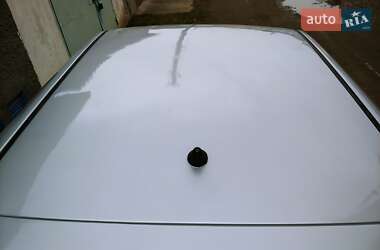 Седан Skoda Fabia 2003 в 