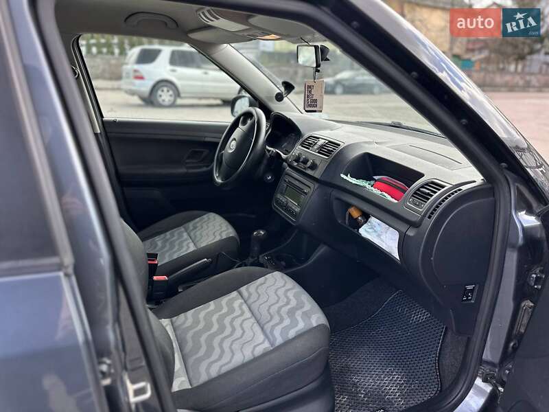 Хэтчбек Skoda Fabia 2008 в Львове