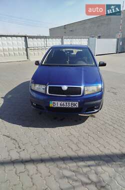 Хэтчбек Skoda Fabia 2006 в 