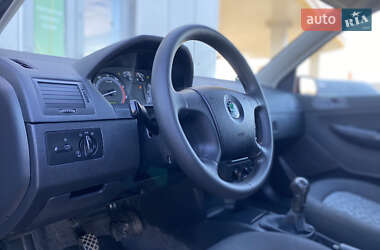 Хэтчбек Skoda Fabia 2008 в 