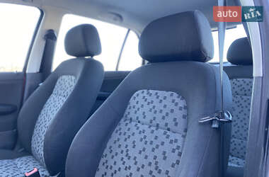 Хэтчбек Skoda Fabia 2008 в 