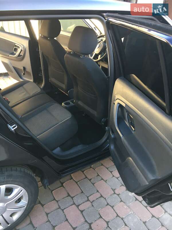 Хетчбек Skoda Fabia 2012 в Рівному