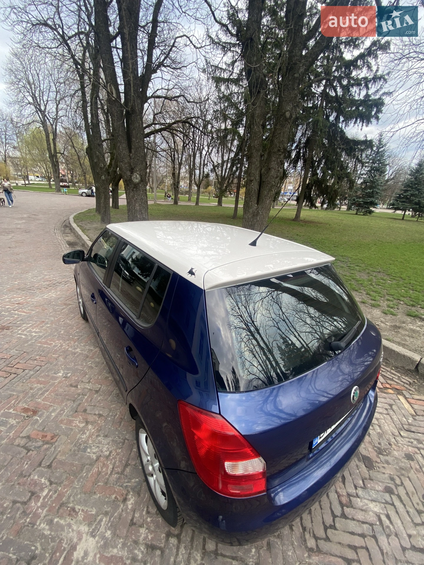 2010 Skoda Fabia - мініатюра 8