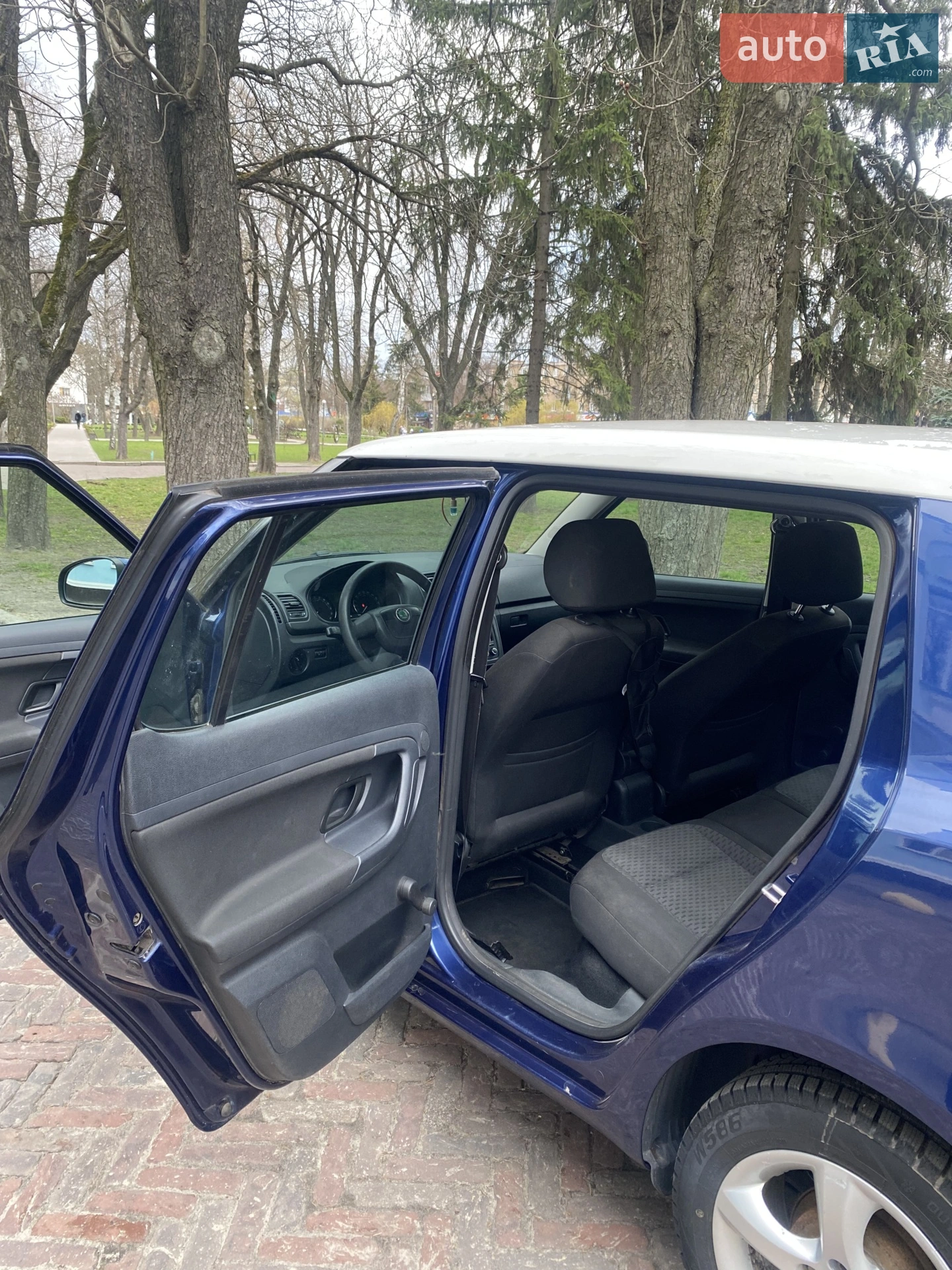 2010 Skoda Fabia - мініатюра 20