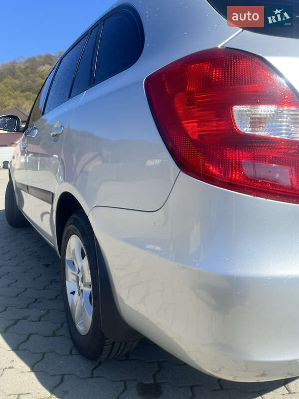 Универсал Skoda Fabia 2010 в Сваляве фото 10 Универсал Skoda Fabia 2010 в Сваляве