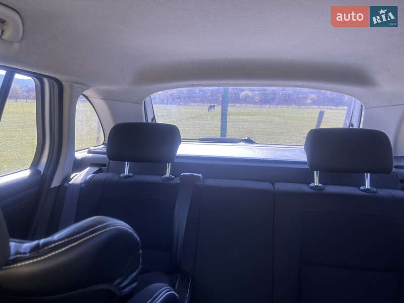 Универсал Skoda Fabia 2010 в Сваляве фото 39 Универсал Skoda Fabia 2010 в Сваляве