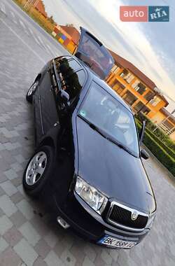 Універсал Skoda Fabia 2001 в 