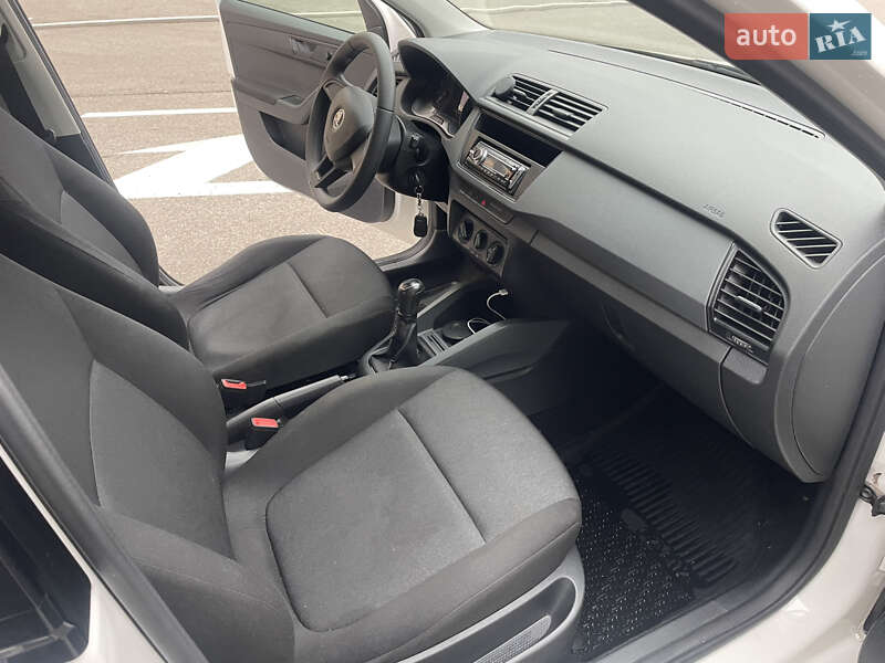 Хэтчбек Skoda Fabia 2017 в Киеве