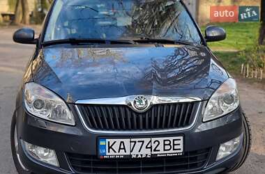 Универсал Skoda Fabia 2010 в 