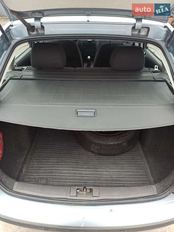 Универсал Skoda Fabia 2004 в Харькове