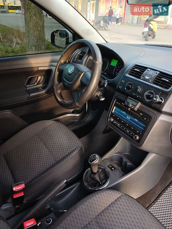 Універсал Skoda Fabia 2012 в Києві