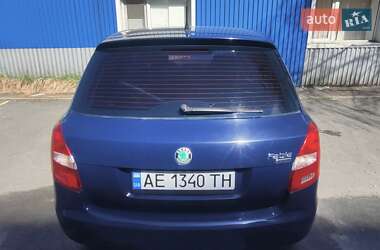 Хетчбек Skoda Fabia 2010 в 