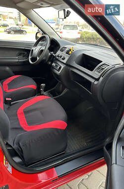 Хетчбек Skoda Fabia 2008 в 