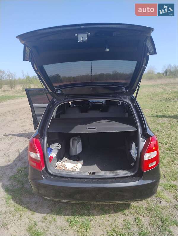 Универсал Skoda Fabia 2009 в Жовкве