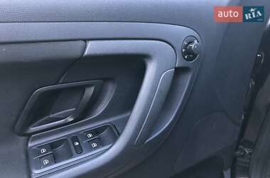 Хэтчбек Skoda Fabia 2011 в 