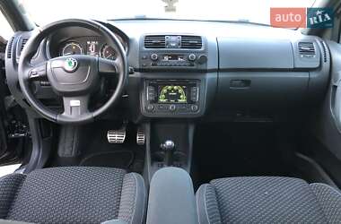 Хэтчбек Skoda Fabia 2011 в 