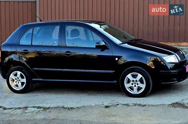 Хетчбек Skoda Fabia 2007 в 