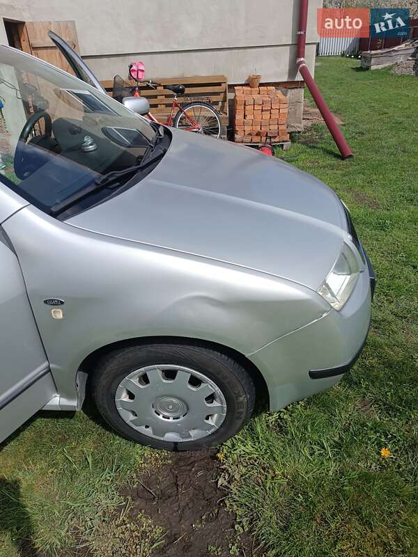 Универсал Skoda Fabia 2001 в Львове